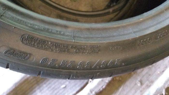 P501380 para 295/35R20 Michelin Pilot Sport PS2 105Y 2013r.