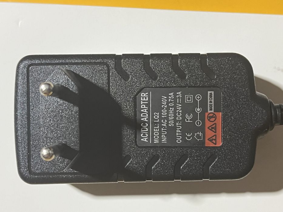 Блок живлення 24в, 1А / Power Adaptor 24v, 1A