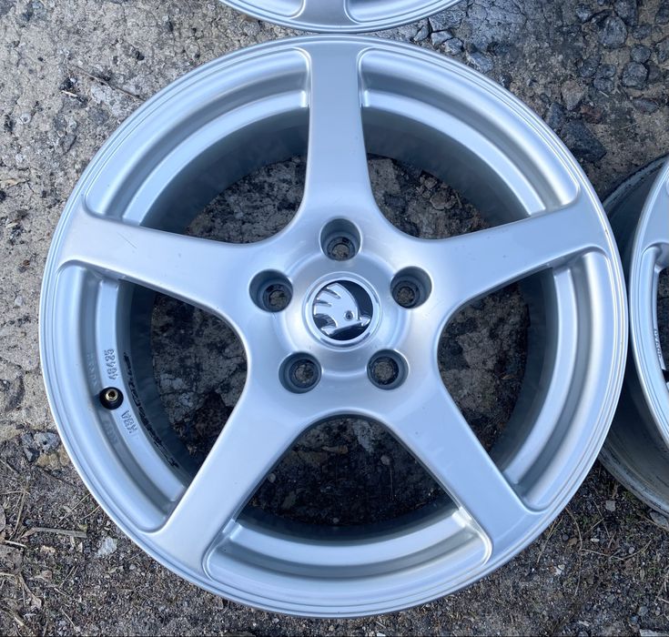 5/112 r16 комплект дисків Skoda Octavia A5, A7, Superb, Yeti