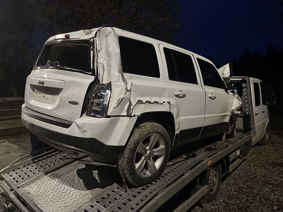 Jeep Patriot після ДТП