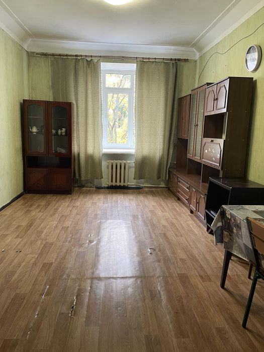 Сдам гостинку 4/5 пр. Александровский,  р-н ХТЗ