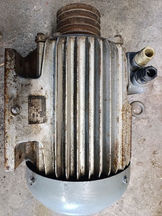 Silnik elektryczny 13 kw 2900 obrotów