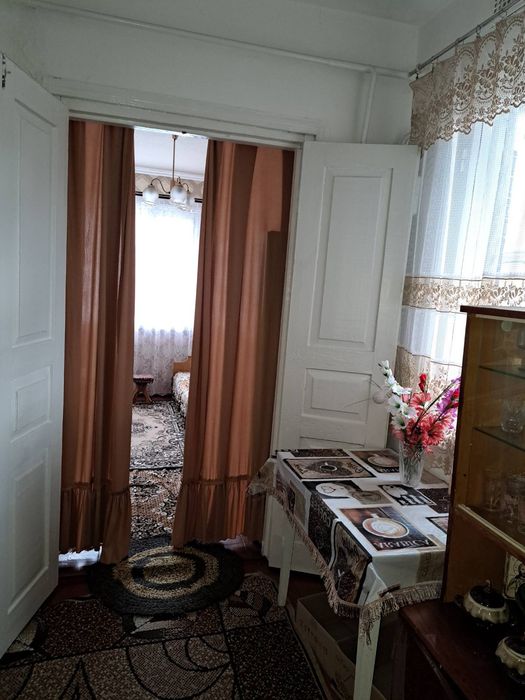 Продаж будинку м Радомишль