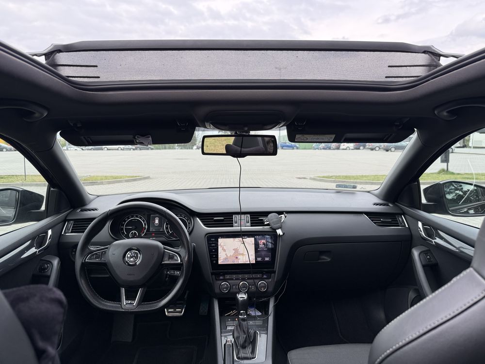 Skoda Octavia Rs 2015 2.0 TDI panorama