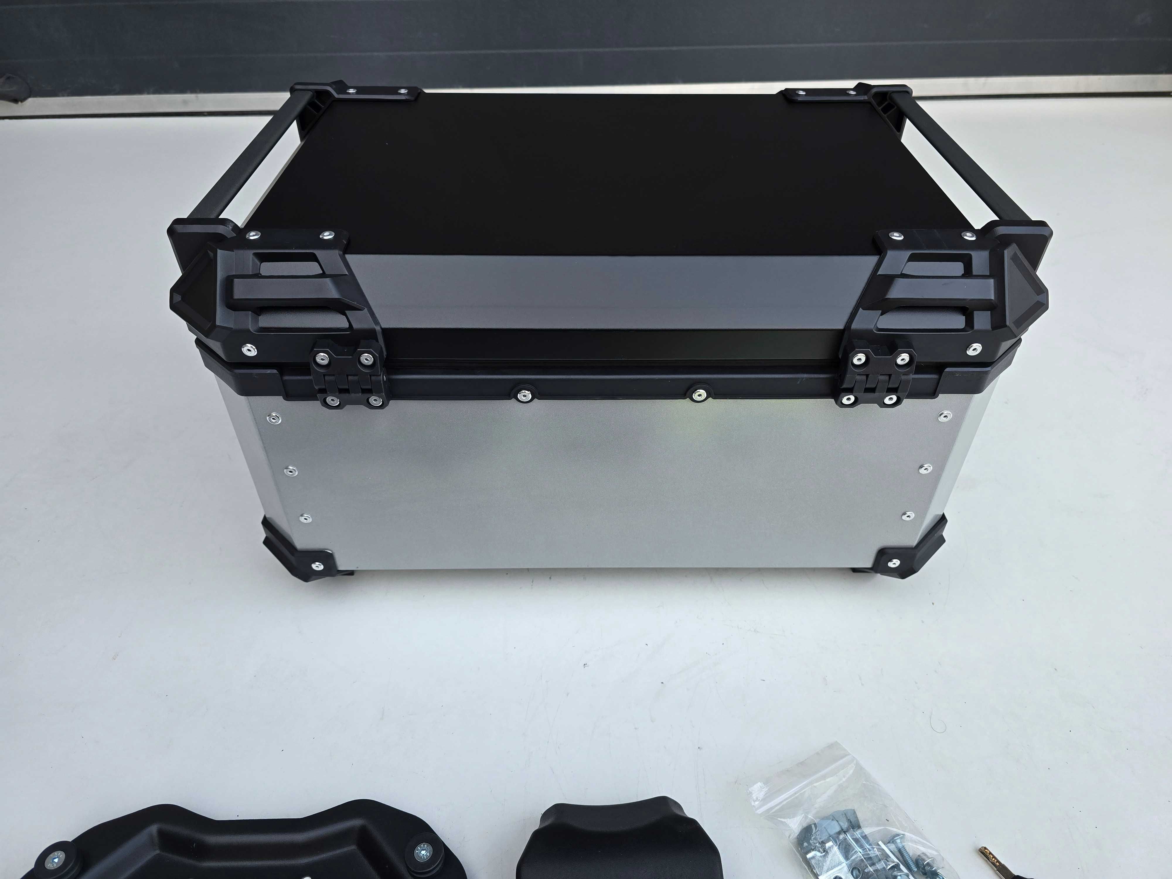 KUFER CENTRALNY Motocyklowy ALUMINIOWY  65L +Płyta +Oparcie