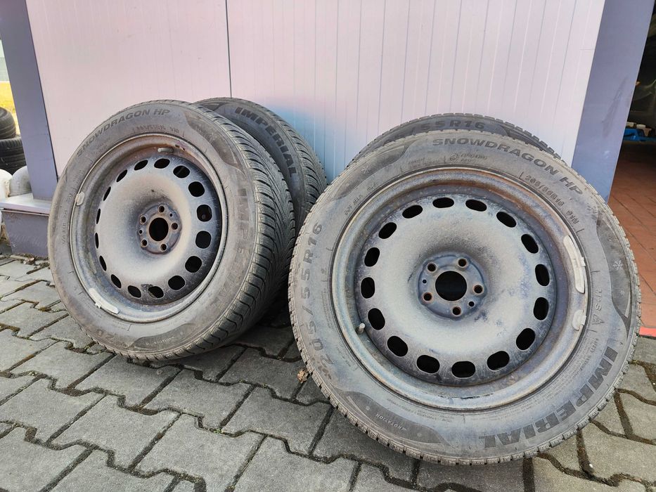Koła zimowe 205/55/R16 + felgi 6,5Jx16H2 - bieżnik ok. 7mm, 2023r