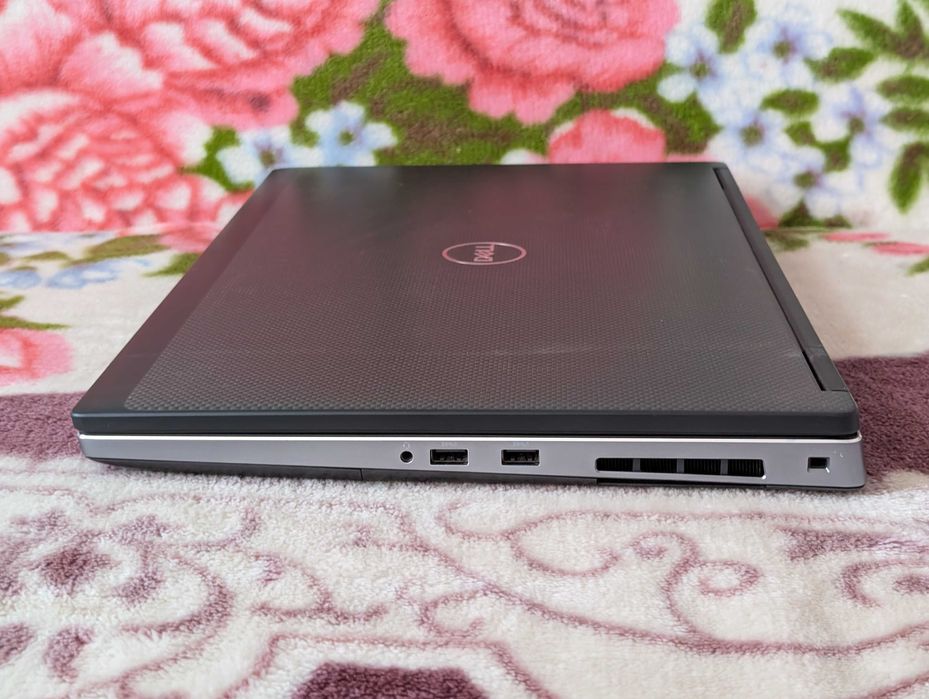 Dell Precision 7740 (Core i7-9850H, RTX3000 6Gb, RAM 32Gb)