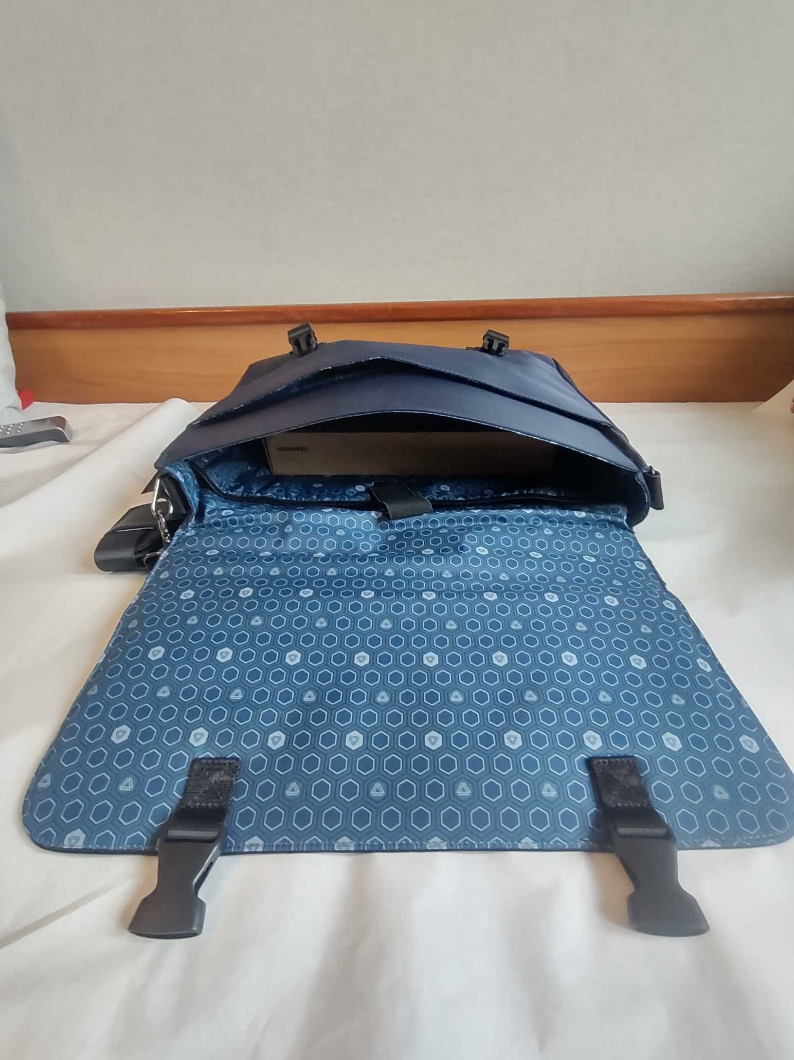Luksusowa torba na laptopa 15"6