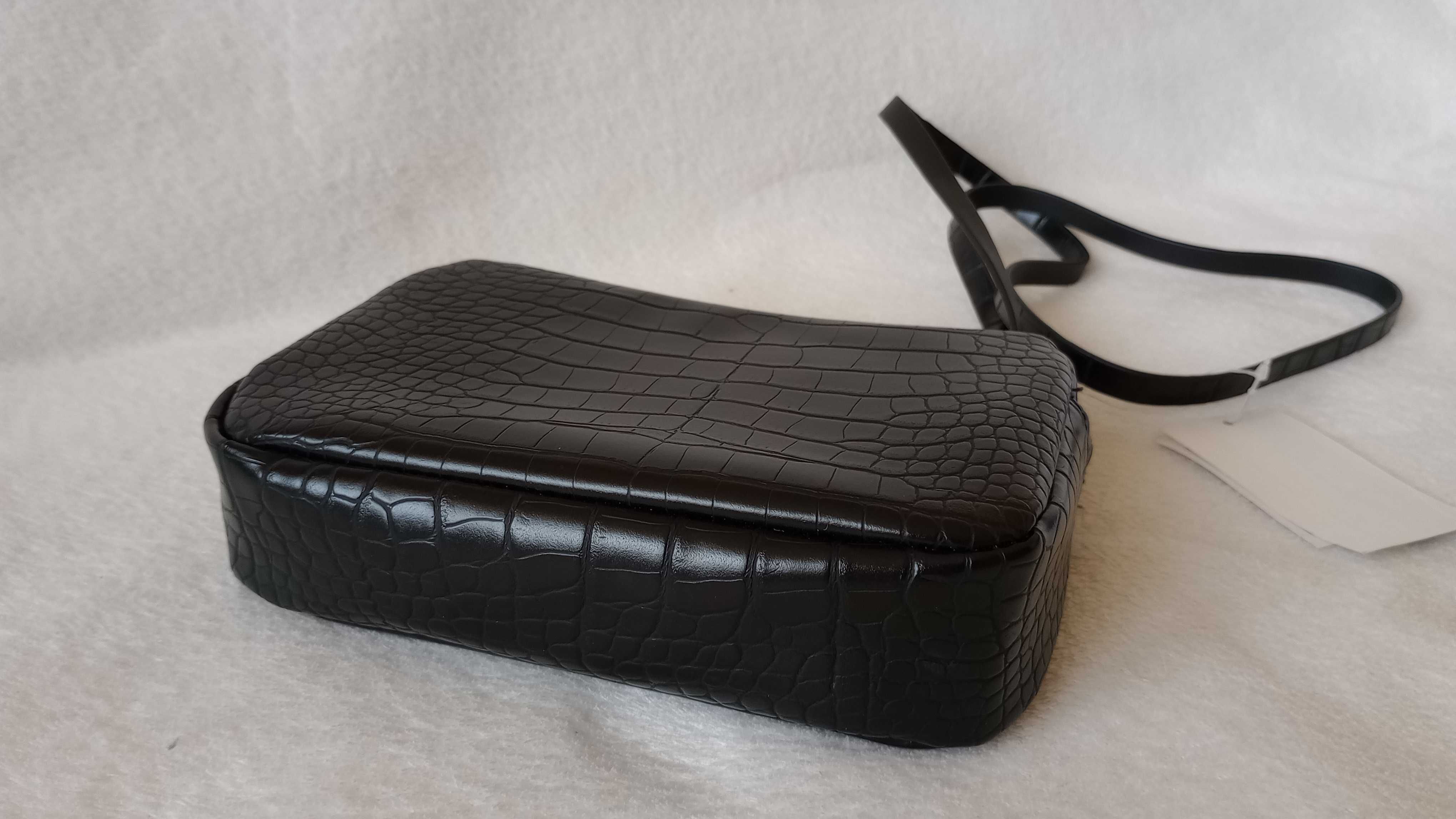 torebka H&M mała czarna crossbody na ramię torba na koncert