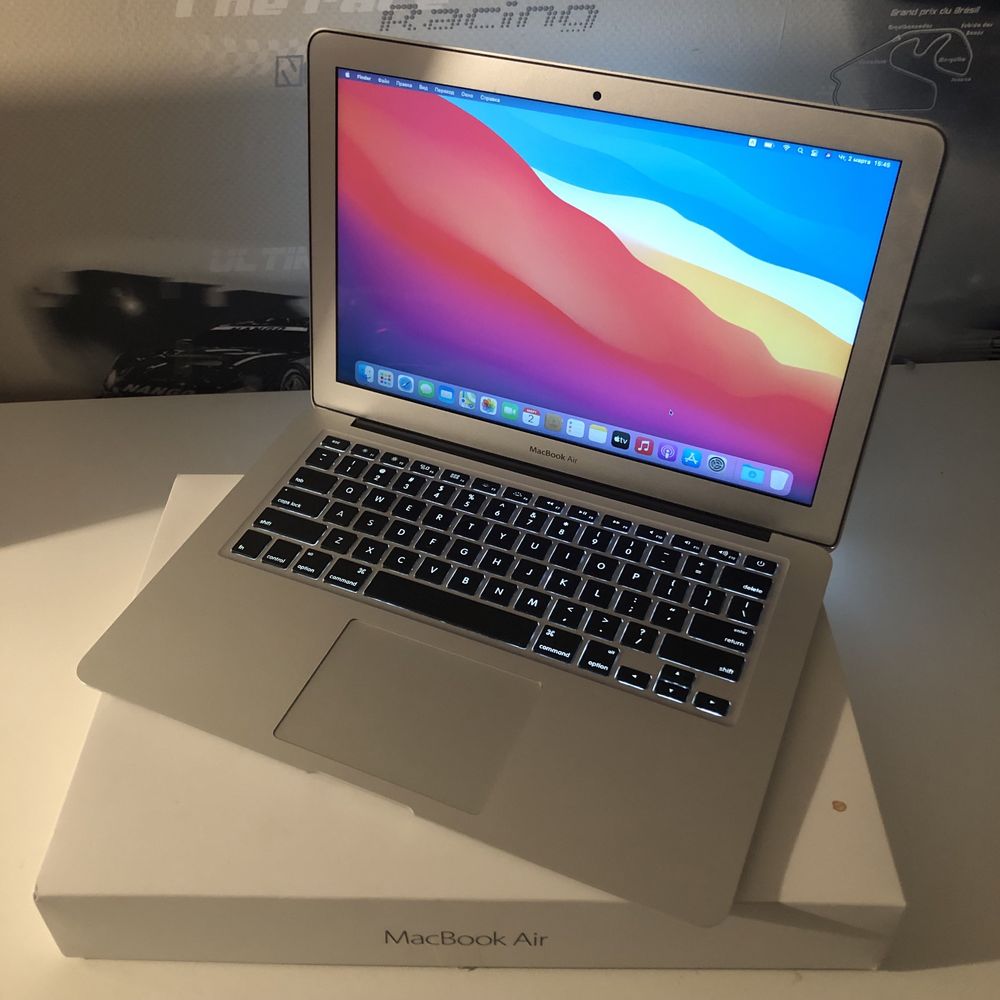 MacBook Air 13 (2014) i7, 8gbRAM, 250gb SSD