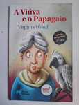 Livro A Viúva e o Papagaio
