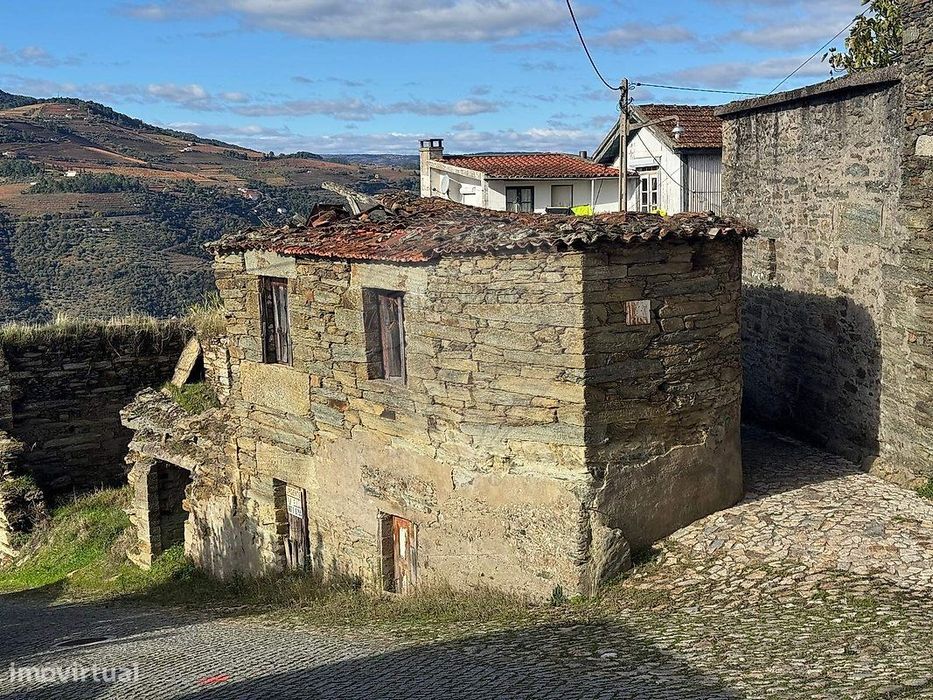 Moradia T2 para venda