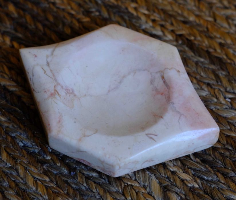 kamienna mydelniczka premium