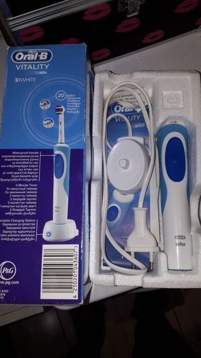 Зубна щітка Oral-B