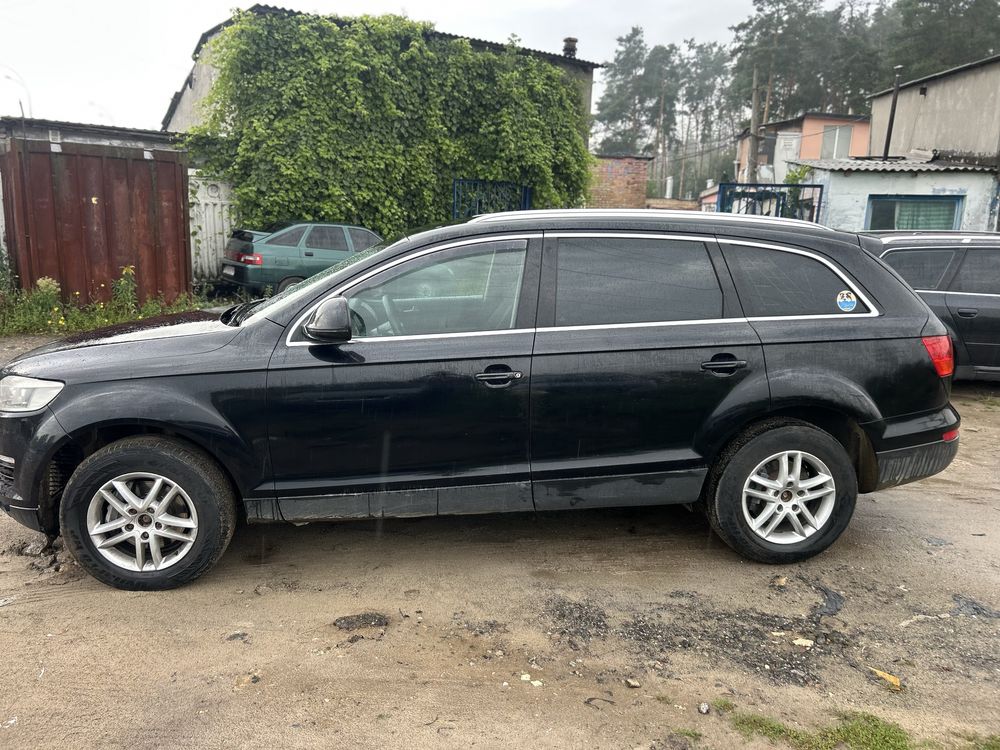 Audi q7 3.0tdi .