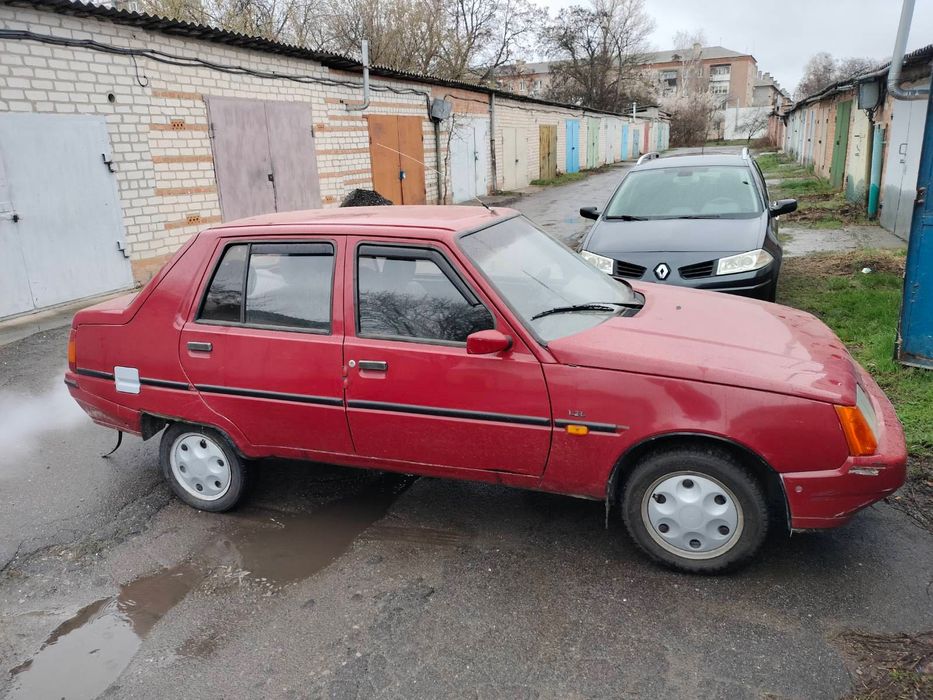 Продаю власне авто в гарному технічному стані
