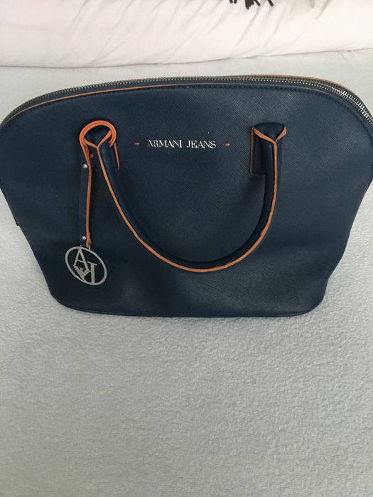 Torebka kuferek Armani Jeans
