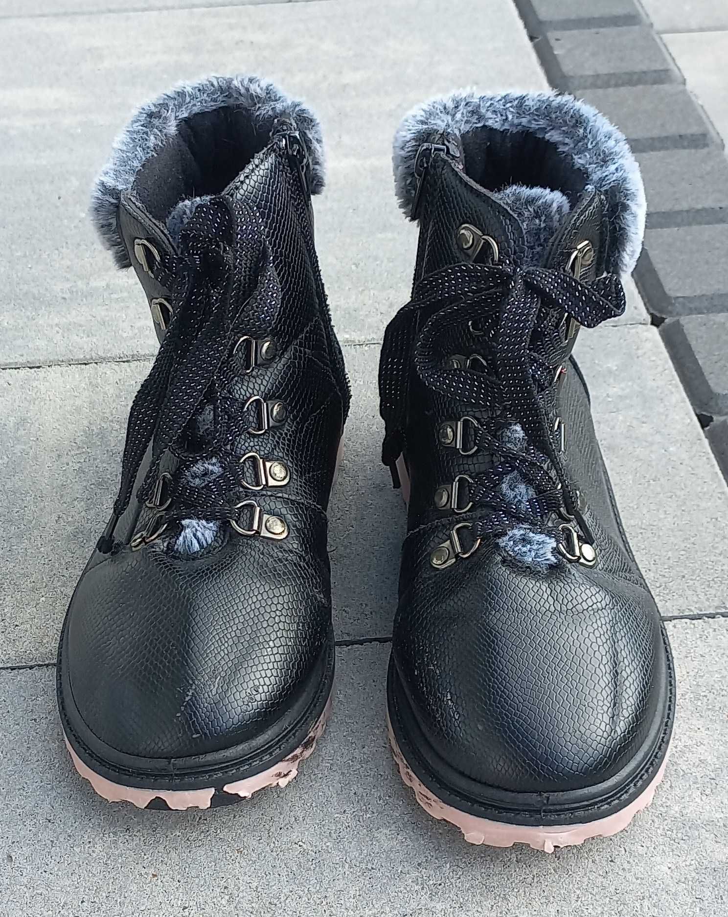 Czarne buty zimowe botki Sinsay 38 23,5cm