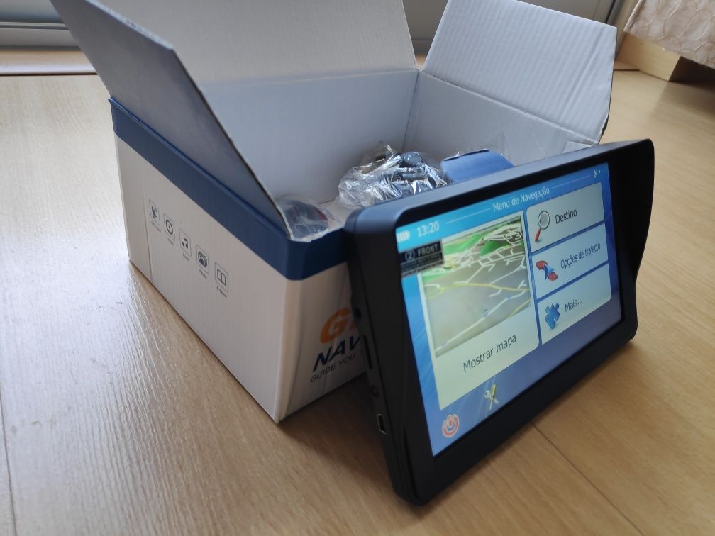 Gps / camião IGO PRIMO Profissional 2025 NOVO- Com Pala Sol