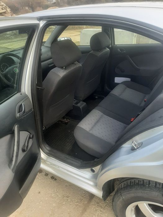 Skoda Octavia Tour 1.9 tdi 100 km