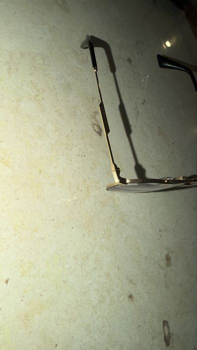 Óculos Dolce & Gabbana – armação metal dourado c/ estojo original