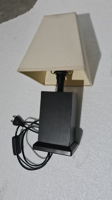 Candeeiros luz escritorio comodas