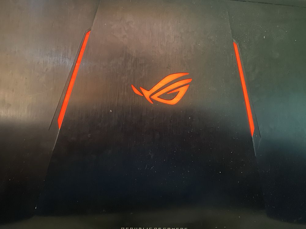 Laptop Asus Rog Strix GL553V. Bardzo dobry stan! Do gier/biura/nauki.