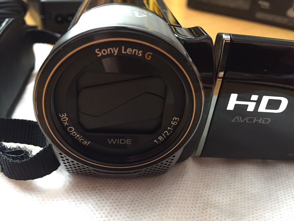 Sony HDR-CX130E Black