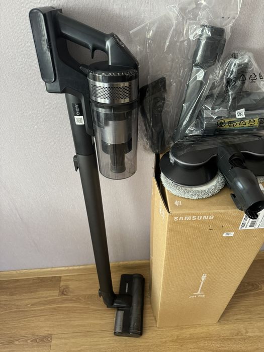 Акумуляторний миючий пилесос Samsung Jet 75E