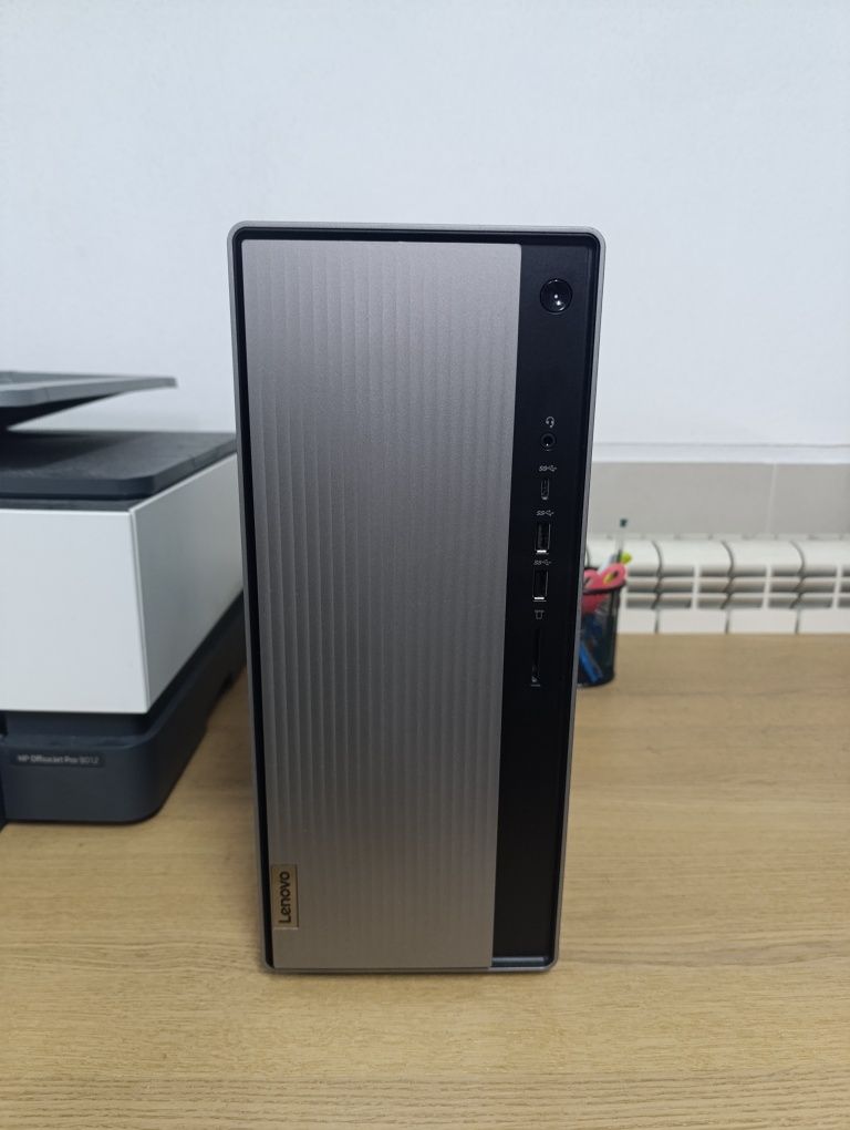 Desktop Lenovo 90q3004rpg como NOVO