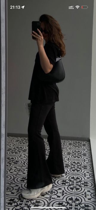 Чорні штани кльош 38-40р