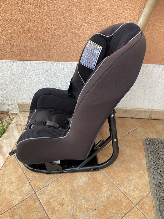 Cadeira auto da Brevi para crianças em bom estado
