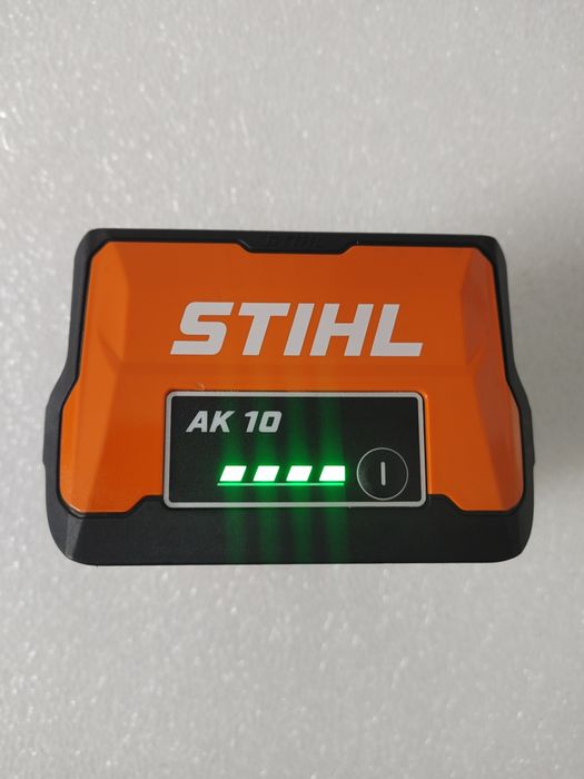 Oryginalny akumulator STIHL AK 10 - AK10 36V 72 Wh 2 Ah - jak NOWY !!!