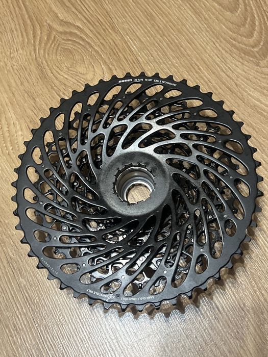 Kaseta zeb. SRAM AM CS XG-1275 12SP 10-50T czarna