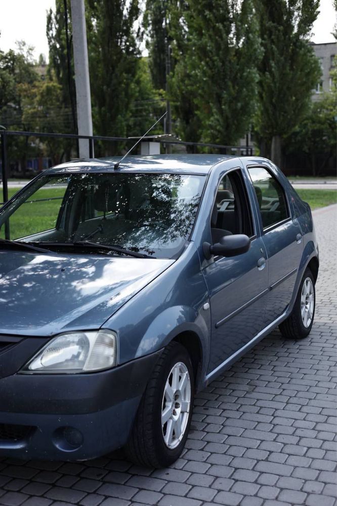 Продам Dacia Logan