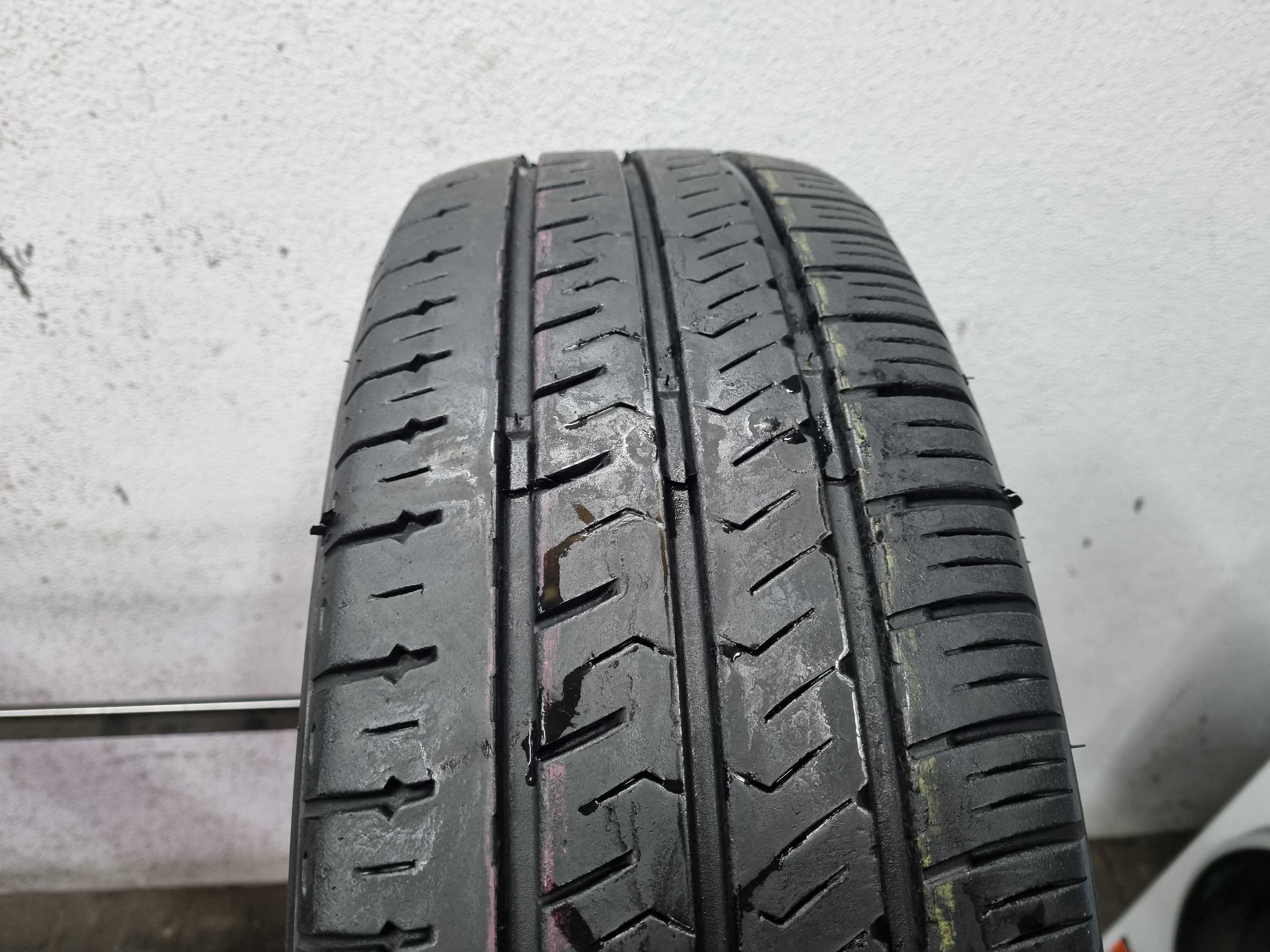205/65/16C 107/105T Hankook Radial RA28 D.0919