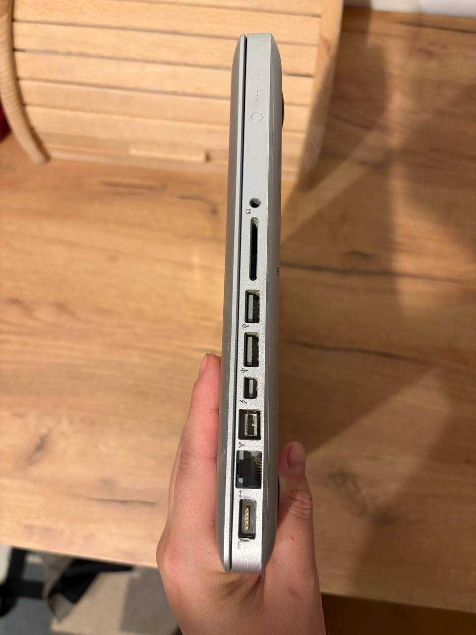 Macbook Pro 13, Core i7, 8GB DDR, 480GB SSD