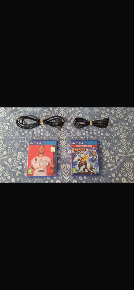Playstation 4 (Como Nova)