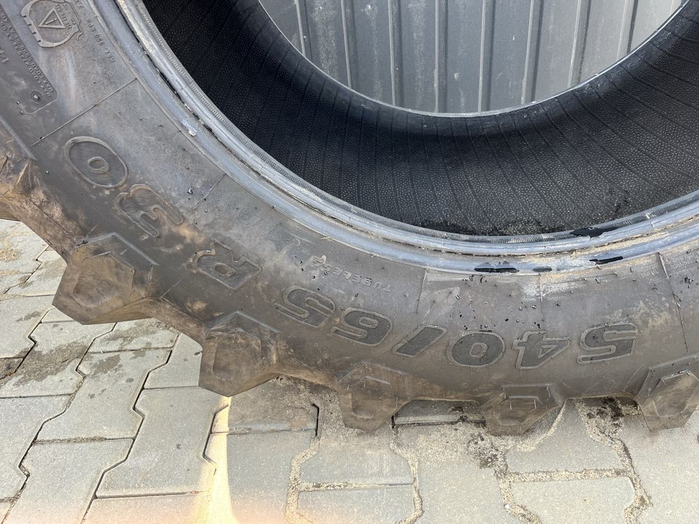 Opona Trelleborg TM800 540/65R30