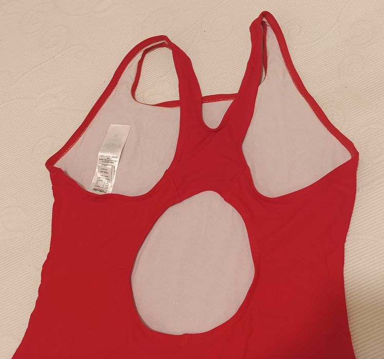 Fato Banho, Piscina, vermelho  - Nº 44 - marca: Nabaiji - Novo