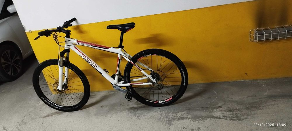 Bicicleta Berg Trail Rock HD 26"  28Vel