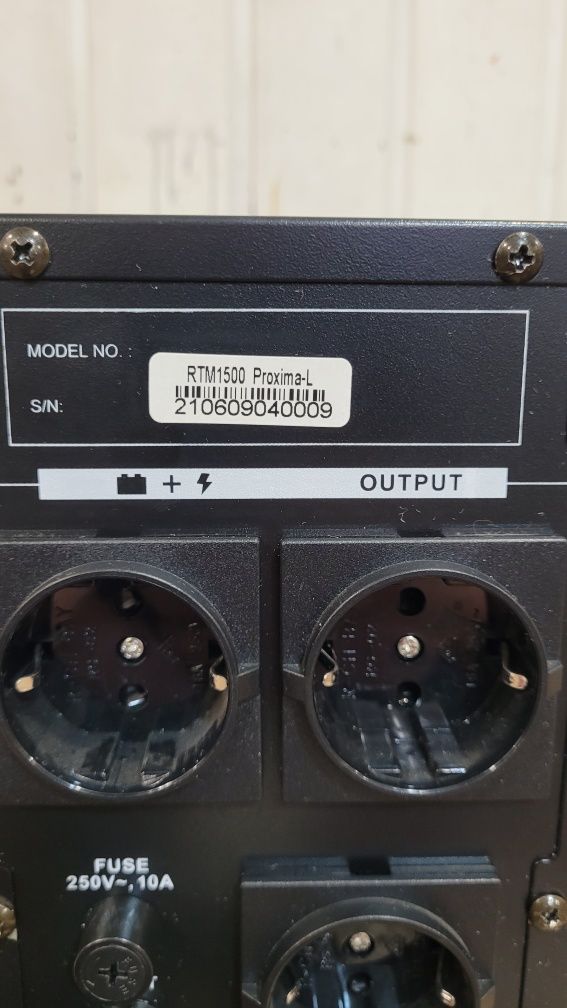 ИБП Ritar RTM 1500 (900w)