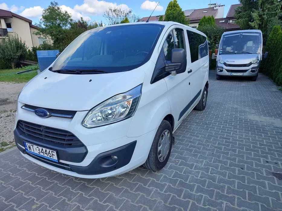 wynajem autokarów, busów Warszawa, cała Polska, Zagranica