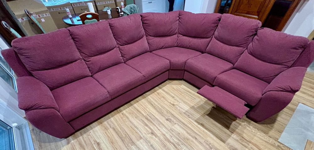 Narożnik 3.15mx2.50m z funkcją spania i fotelem do relaksu