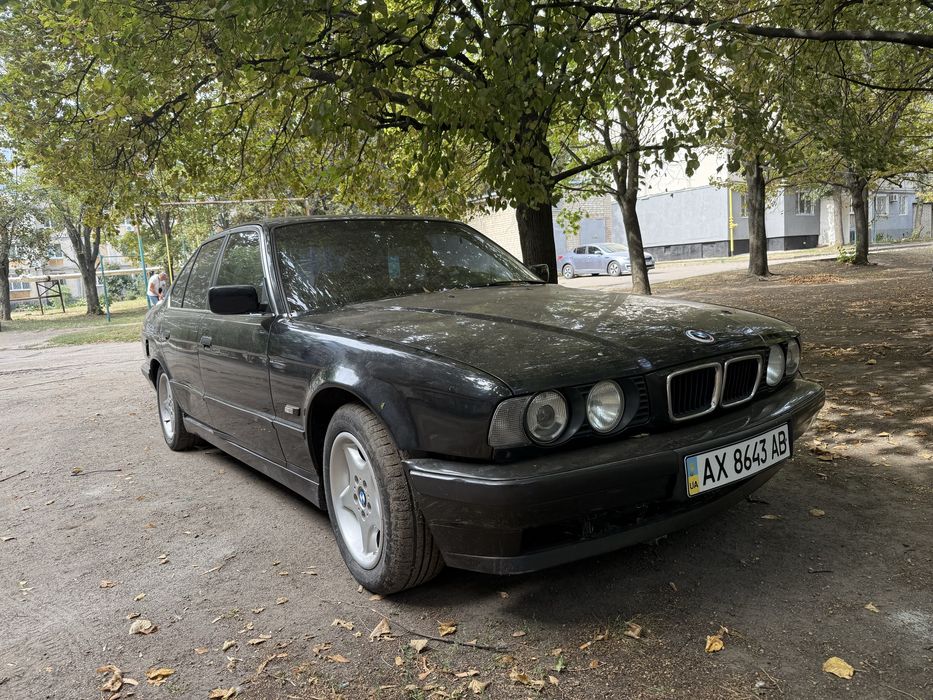 BMW 525 (Продам Авто)