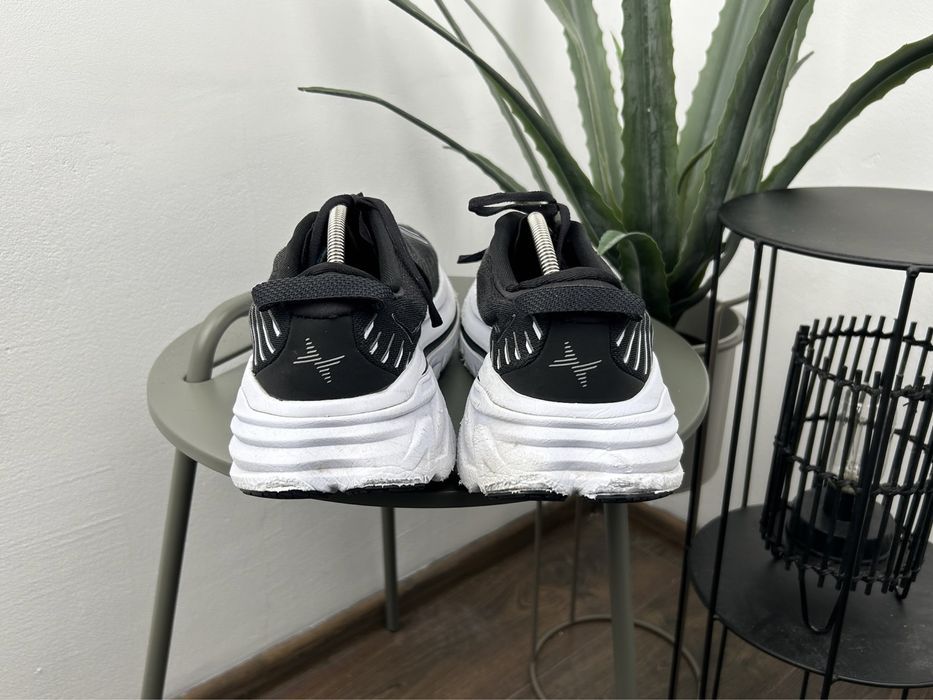 Оригінал! Кросівки Hoka Bondi X 49 розмір 484