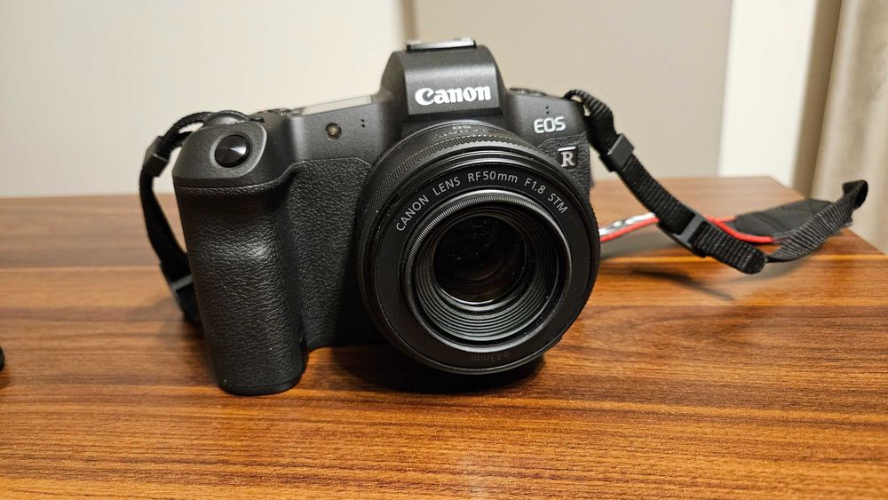 Canon EOS R aparat jak nowy