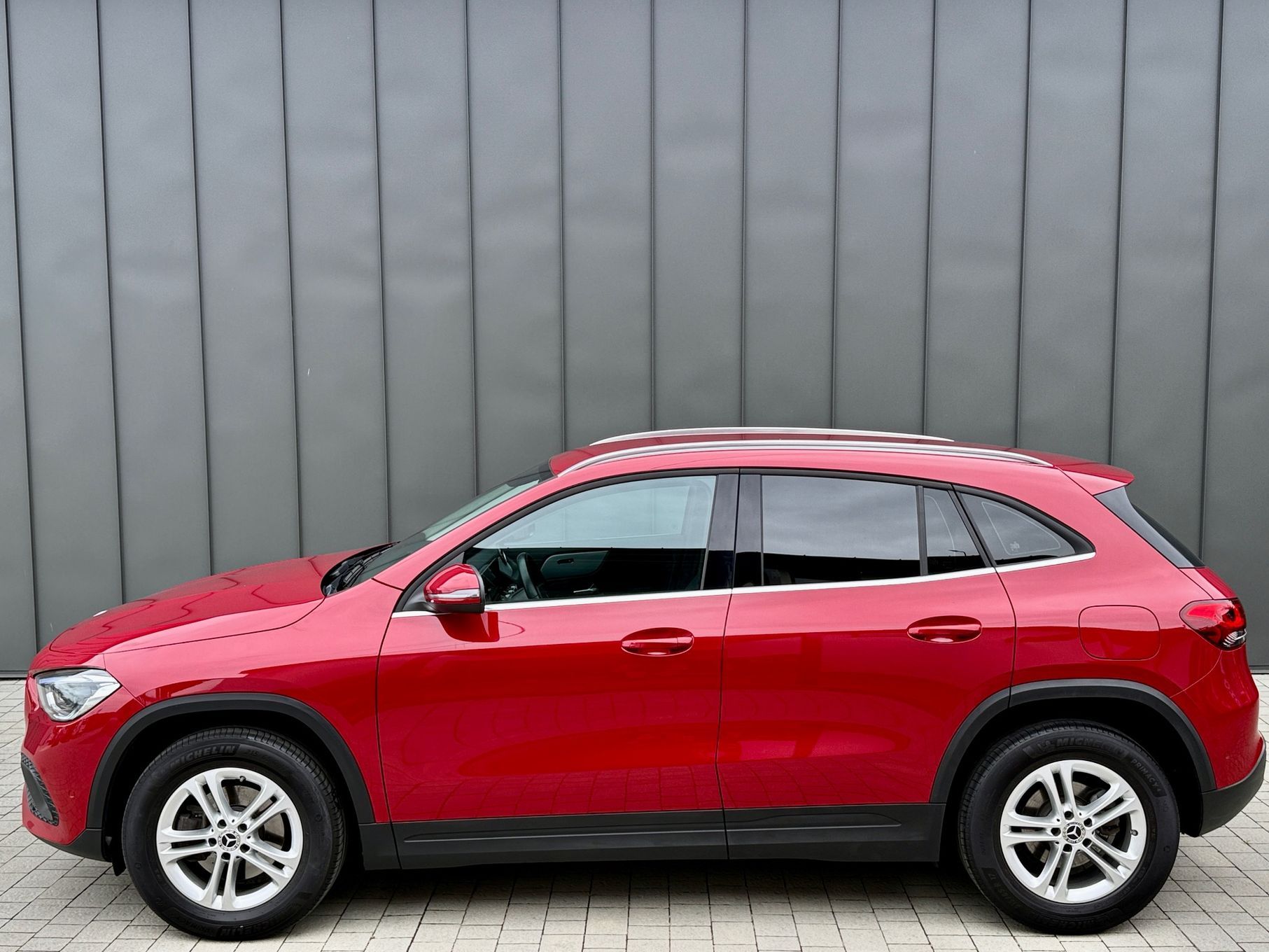 Mercedes-Benz GLA 200d -FV23%-Multibeam-skóry-Kamera-Hak- Full Opcja