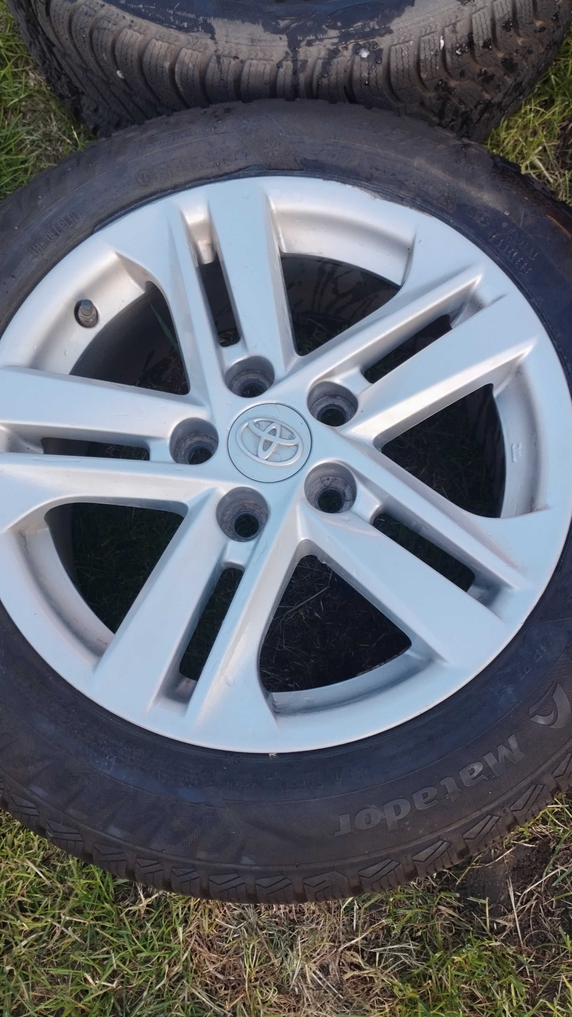 Koła felgi  16 cali Toyota Auris Corolla