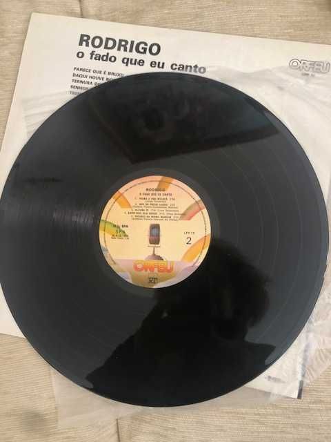 Disco em vinil, LP, de Rodrigo, álbum "O Fado que eu canto"